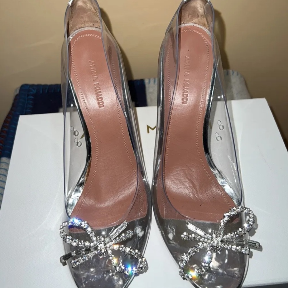 Amina muaddi Betty pumps crystal round toe bow 39.5 authentic